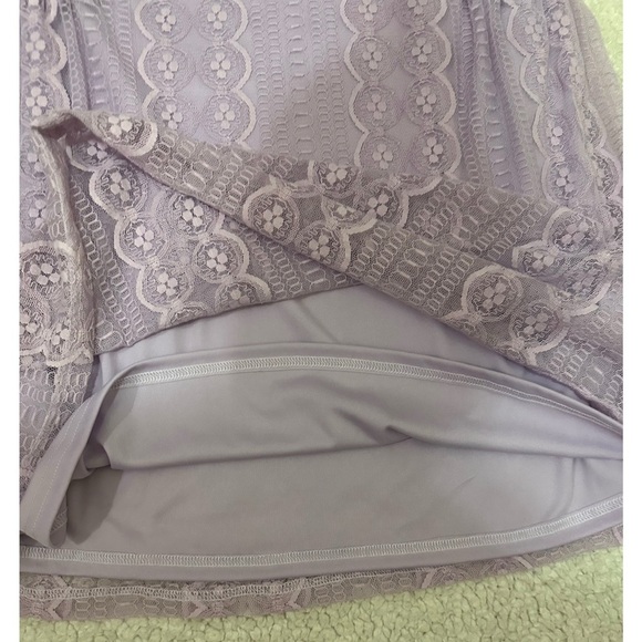 NWT Elegant Lavender Lace Dress - Picture 8 of 8